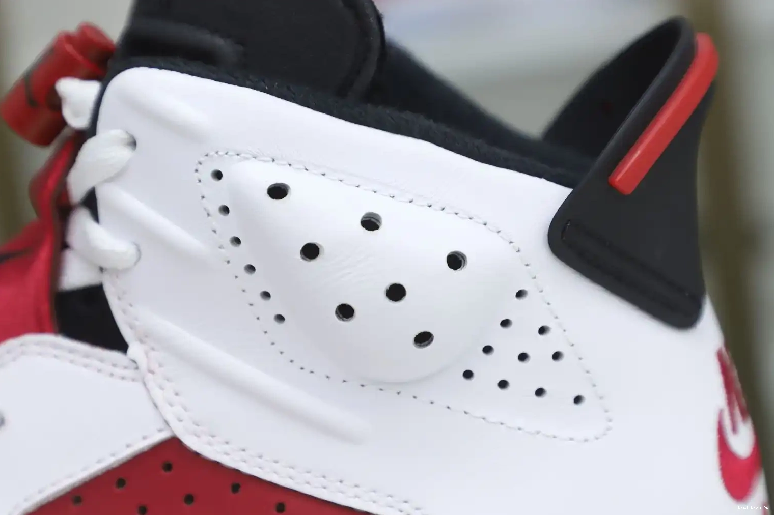 JORDAN 2021 Kimikick AIR 'CARMINE' RETRO OG 6 0725